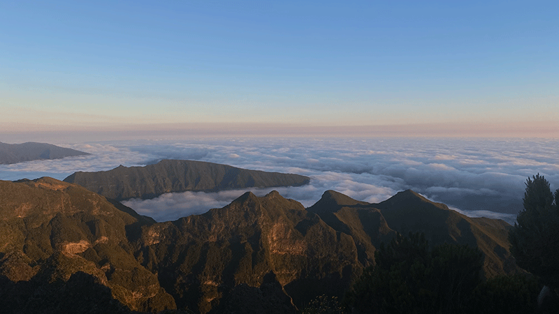 Amancer en el Pico Ruivo, de las mejores Levadas de Madeira